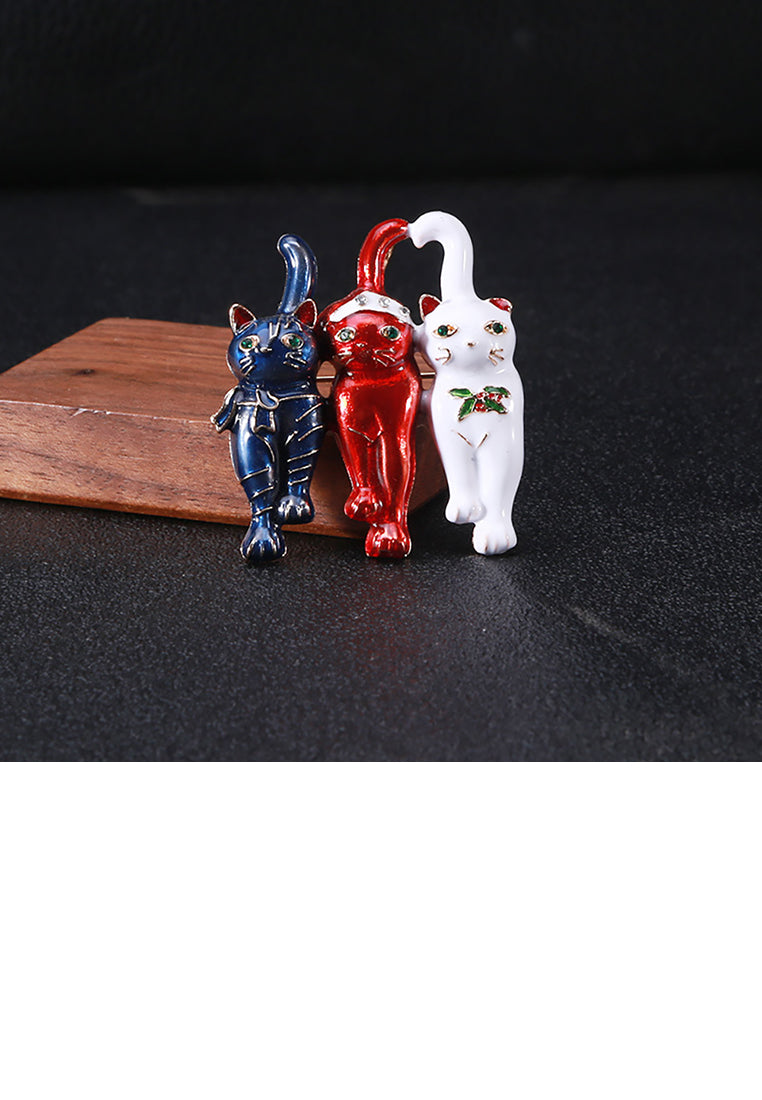 Fashion Cute Enamel Cat Brooch with Cubic Zirconia - Luxurious Look