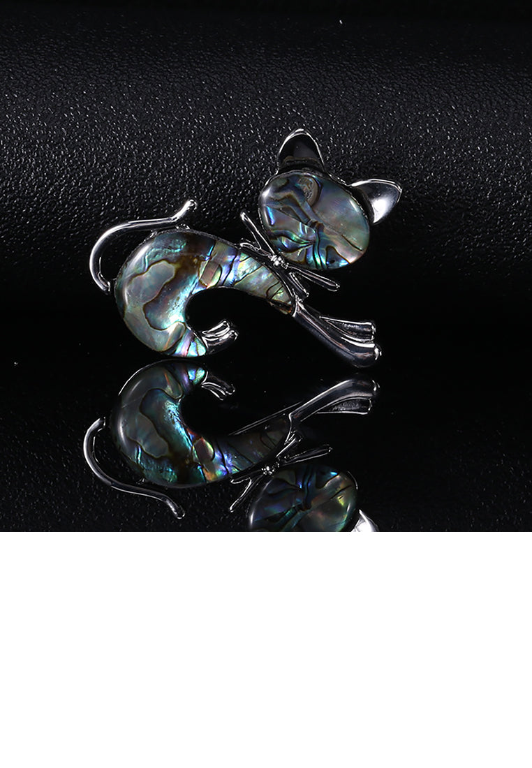 Simple and Cute Blue Cat Shell Brooch