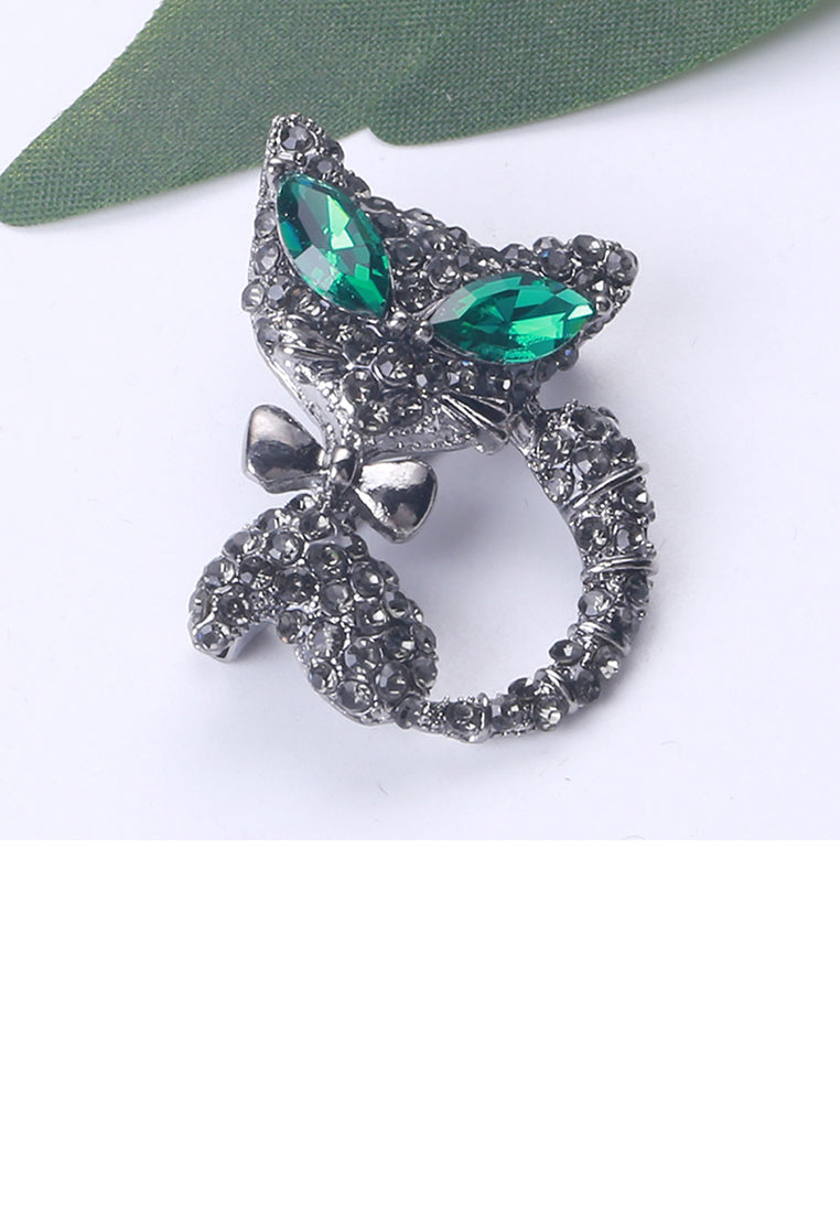 Bright and Cute Plated Black Cat Brooch with Cubic Zirconia - Luxurious Look
