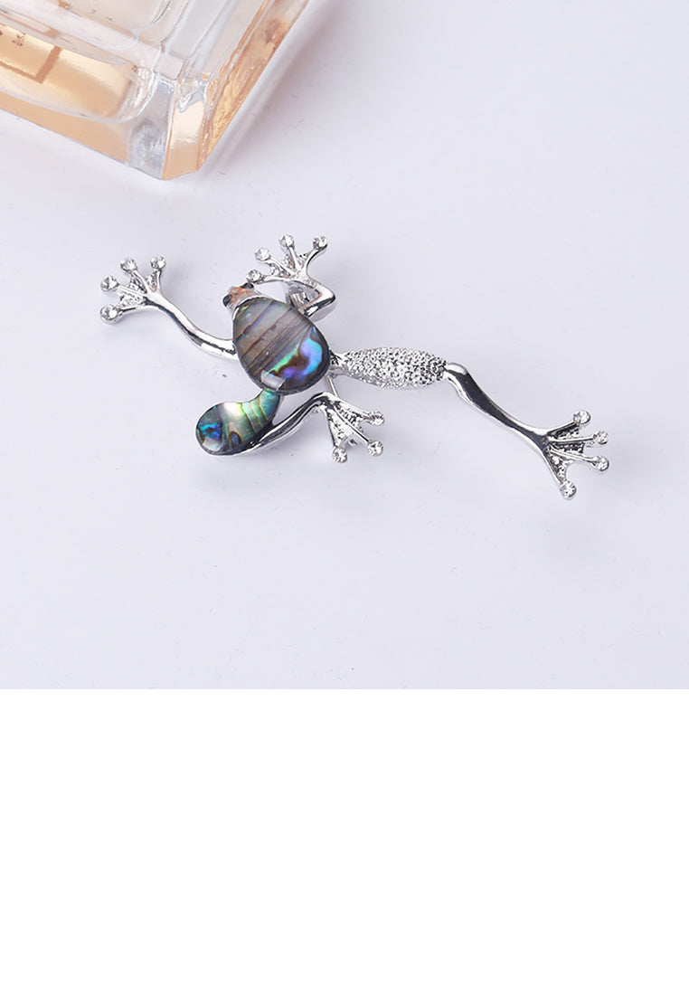 Simple and Cute Frog Color Shell Brooch