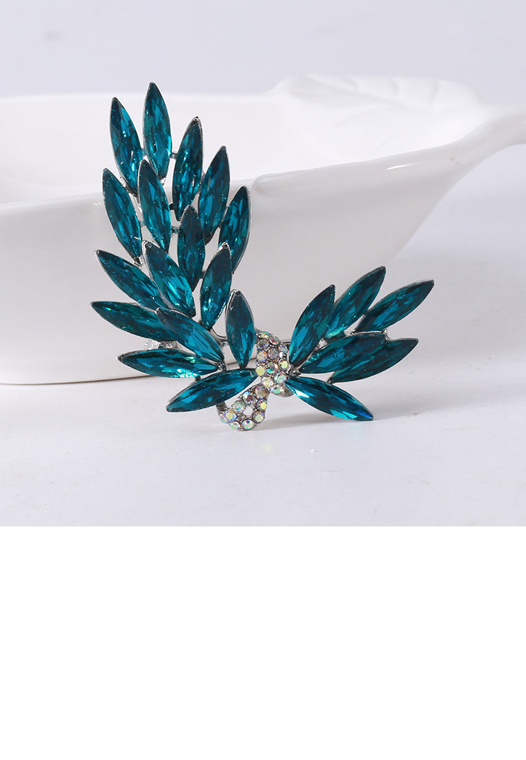 Fashion Bright Flower Brooch with Blue Cubic Zirconia - Luxurious Look