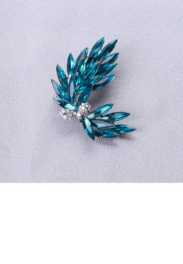 Fashion Bright Flower Brooch with Blue Cubic Zirconia - Luxurious Look