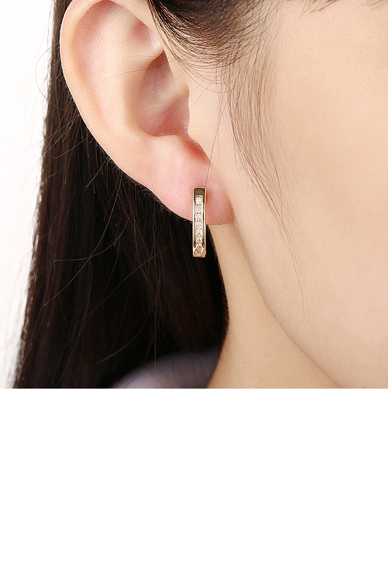 Fashion Simple Plated Gold Geometric Cubic Zirconia Stud Earrings - Luxurious Look