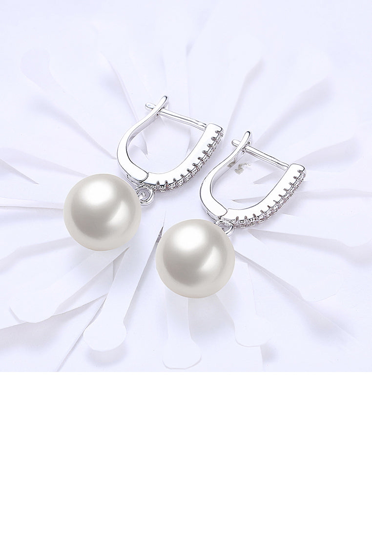 Elegant Fashion Pearl Earrings with White Austrian Element Crystal - Luxurious Look