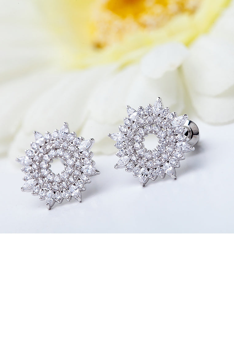 Simple Bright Geometric Round Stud Earrings with Cubic Zirconia - Luxurious Look