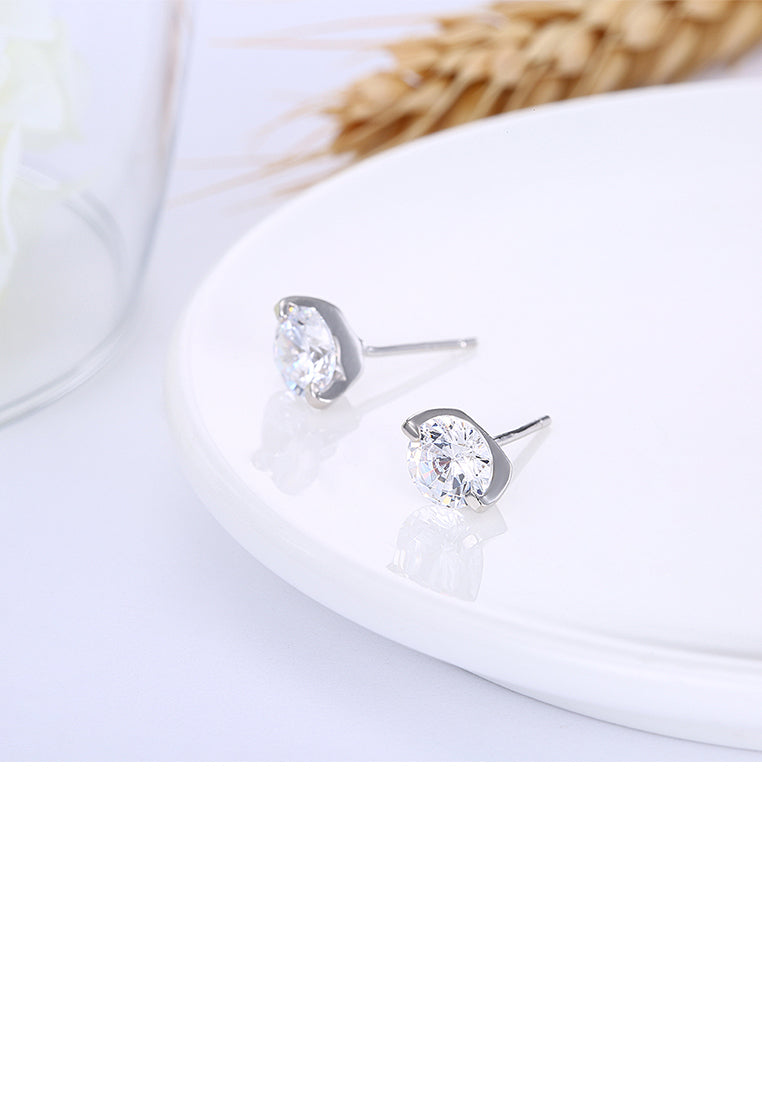 925 Sterling Silver Simple and Bright Cubic Zirconia Round Stud Earrings - Luxurious Look