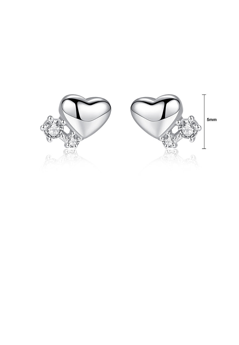 925 Sterling Silver Simple Romantic Heart-shaped Cubic Zirconia Stud Earrings - Luxurious Look