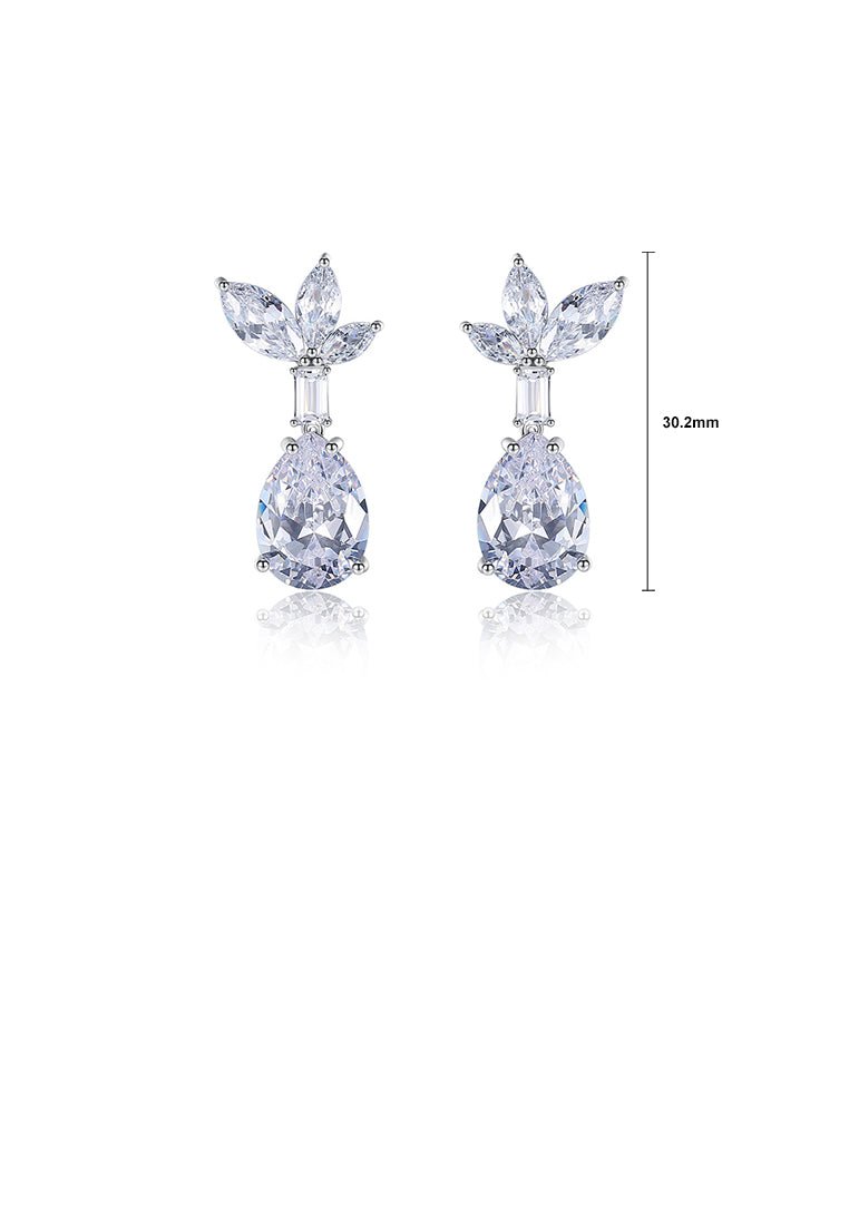 Fashion and Elegant Leaf Water-Drop Shaped Geometric Stud Earrings with Cubic Zirconia - Luxurious Look