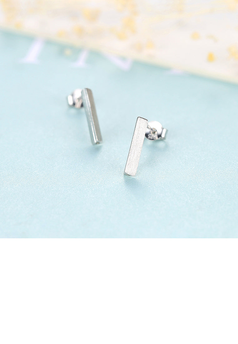 925 Sterling Silver Simple Fashion Geometric Strip Stud Earrings