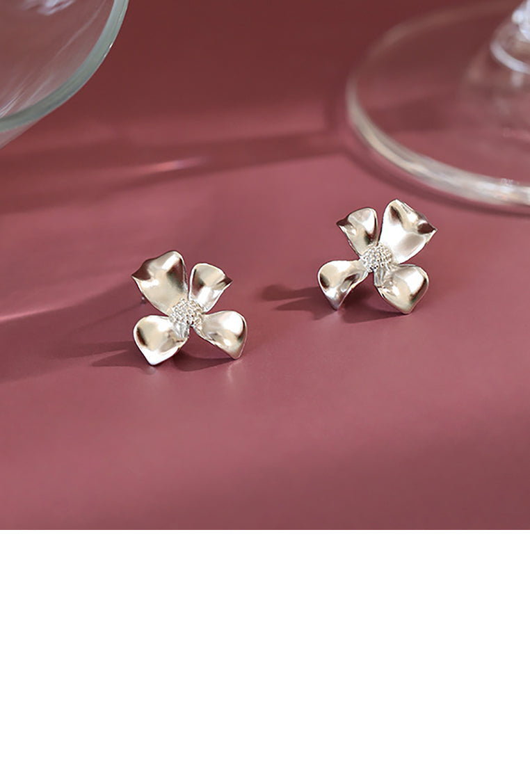 925 Sterling Silver Fashion Elegant Flower Stud Earrings