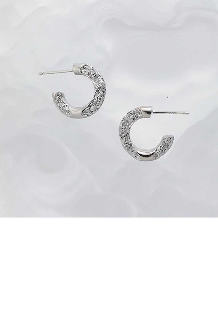 925 Sterling Silver Fashion Simple C-shaped Geometric Stud Earrings with Cubic Zirconia - Luxurious Look