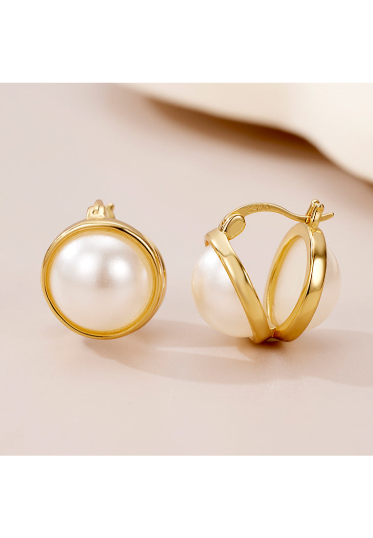 Niche Luxury S925 Silver Shell Pearl Ear Clips with French Styled Simplicity