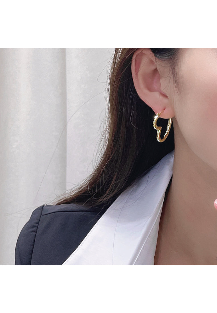 S925 silver heart cold style earrings