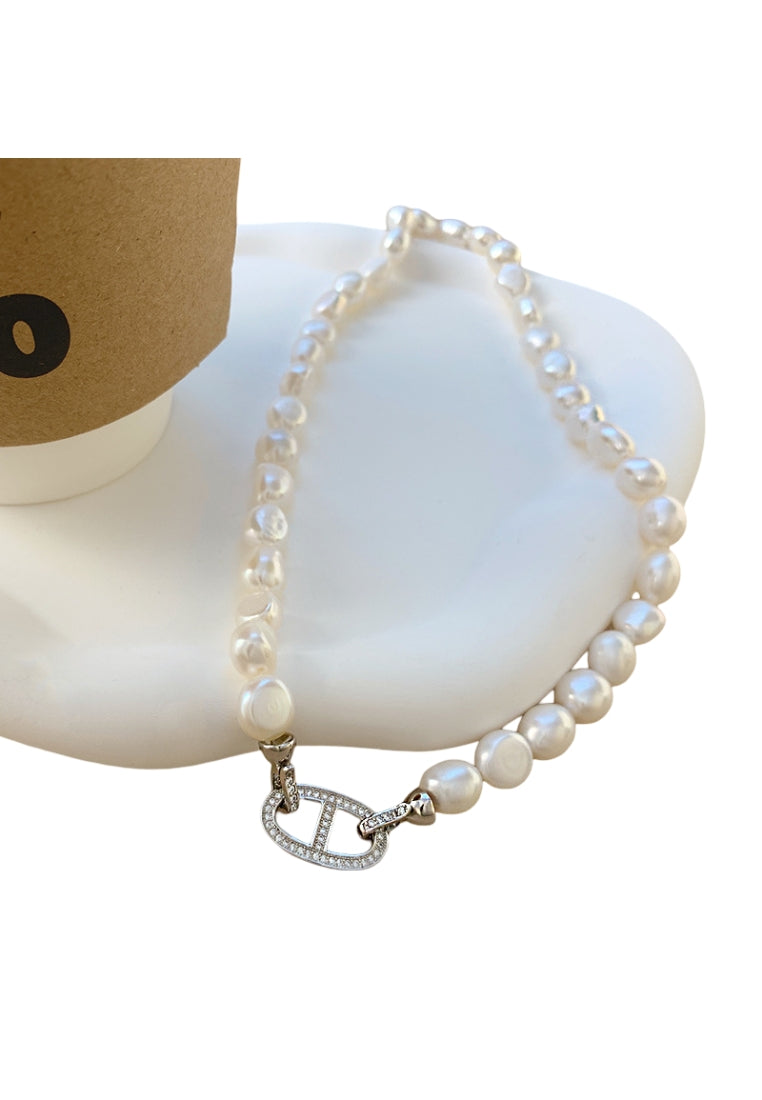 S925 Silver Horseshoe Pearl Necklace