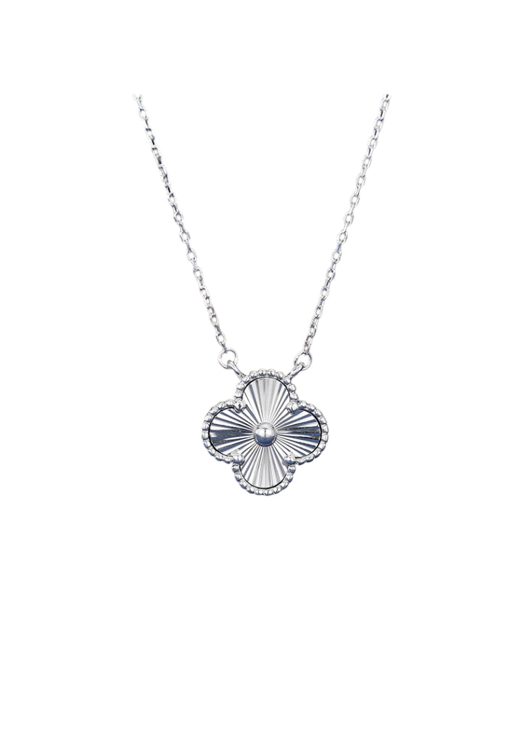 Christmas Clover Necklace