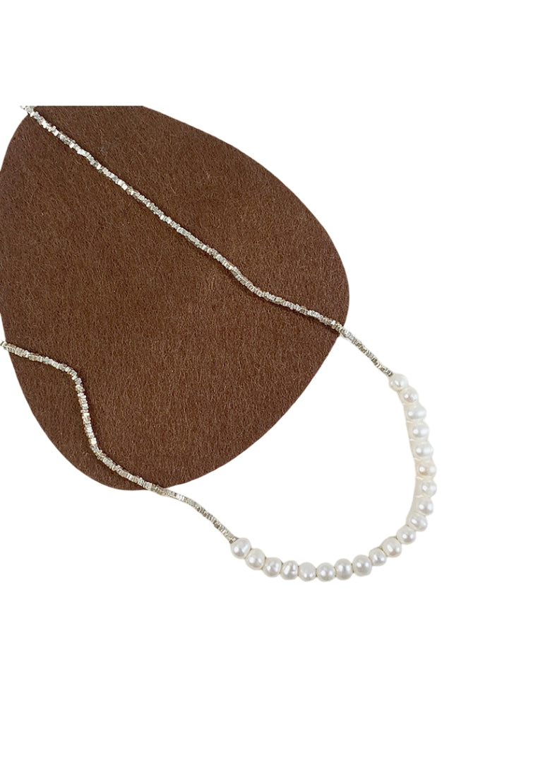 Luxury Pearl Silver Lockbone Chain