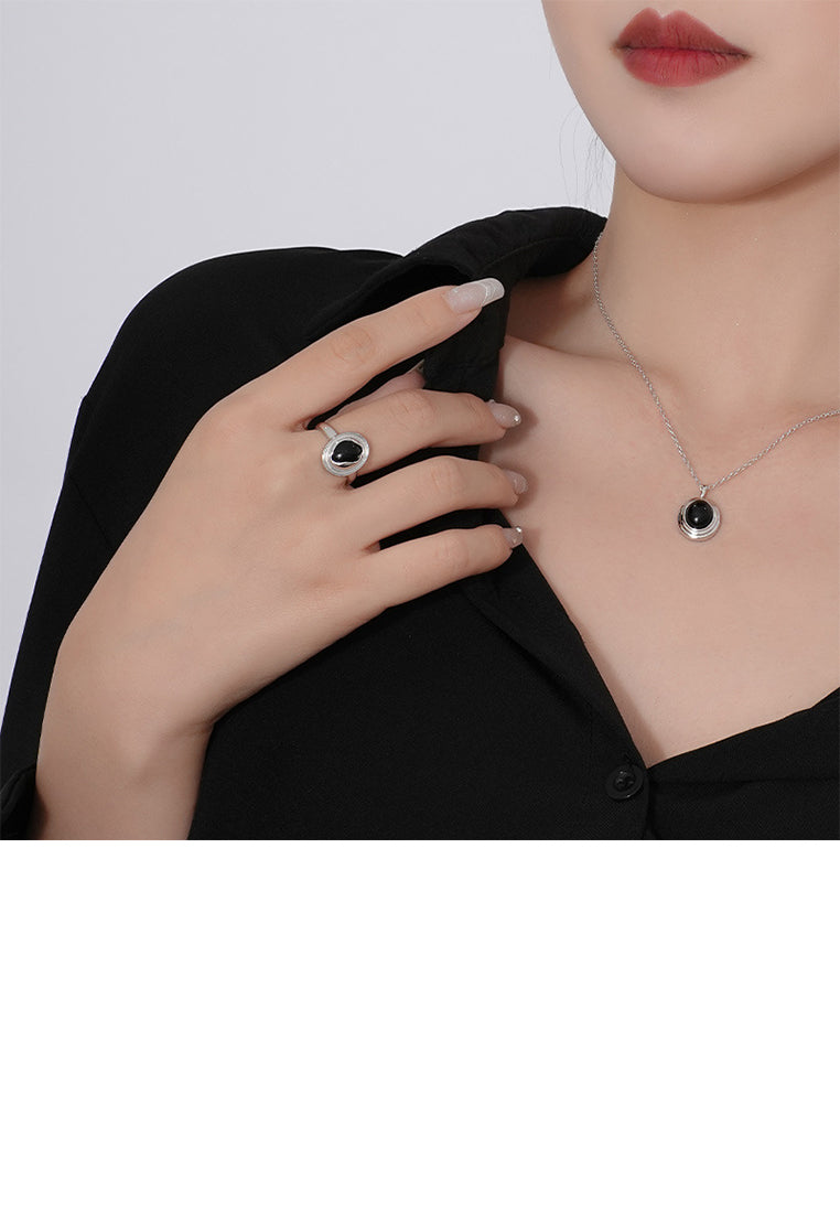 925 Sterling Silver Simple and Fashion Black Imitation Agate Geometric Oval Adjustable Open Ring