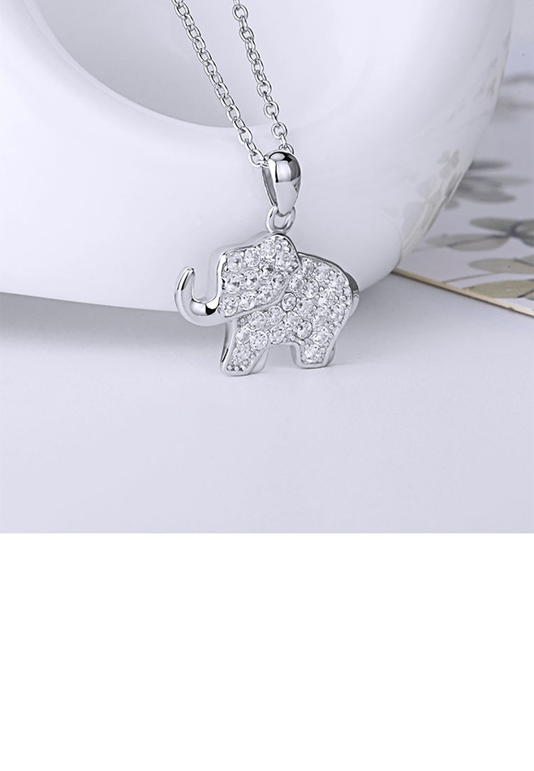 925 925 Sterling Silver Fashionable Bright Elephant Pendant with Cubic Zirconia and Necklace - Luxurious Look