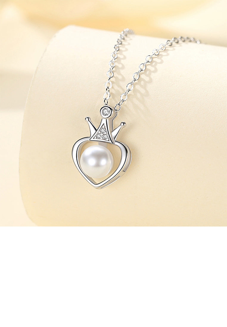 925 Sterling Silver Fashion and Elegant Crown Heart Shape Imitation Pearl Pendant with Cubic Zirconia and Necklace - Luxurious Look