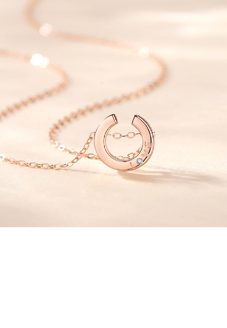 925 Sterling Silver Plated Rose Gold Simple Romantic Love Geometric Circle Pendant with Cubic Zirconia and Necklace - Luxurious Look