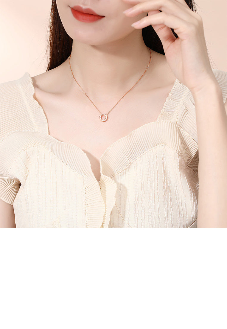 925 Sterling Silver Plated Rose Gold Simple Romantic Love Geometric Circle Pendant with Cubic Zirconia and Necklace - Luxurious Look