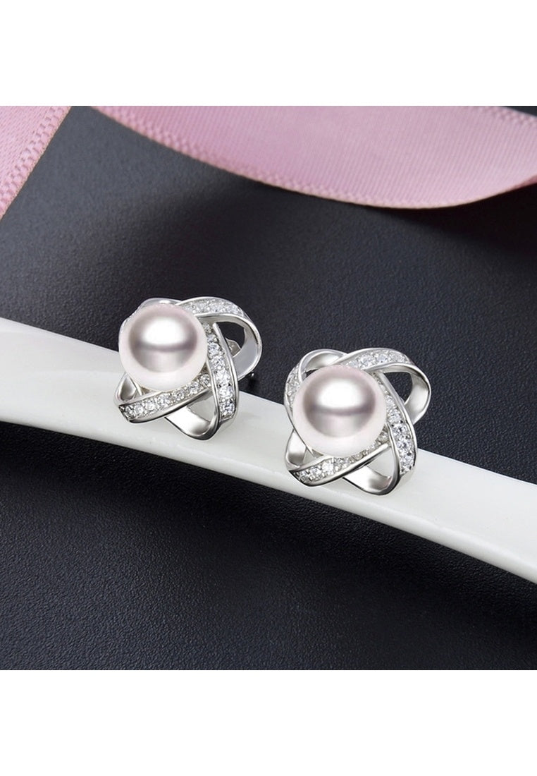 Sterling Silver Freshwater Pearl Set Zircon Clover Stud Earrings