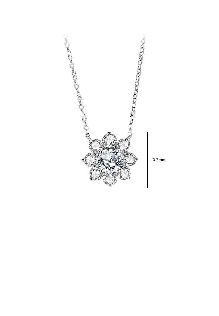 925 Sterling Silver Fashion Simple Flower Pendant with Cubic Zirconia and Necklace - Luxurious Look