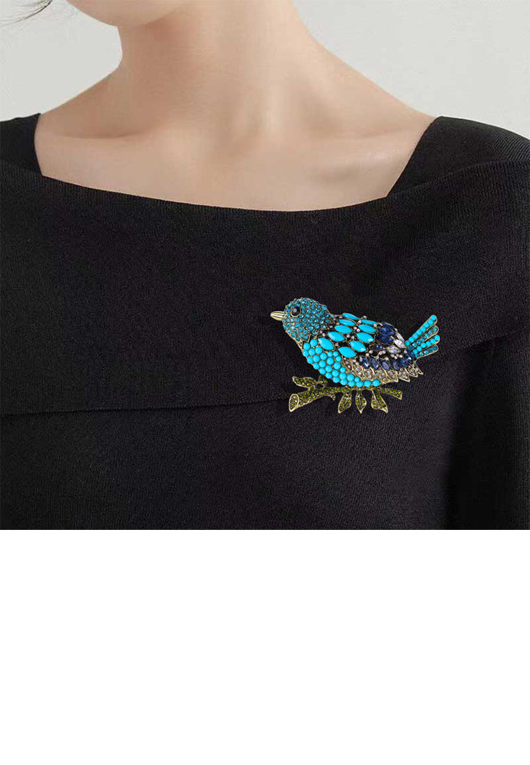 Fashion Brilliant Plated Gold Bird Brooch with Blue Cubic Zirconia - Luxurious Look