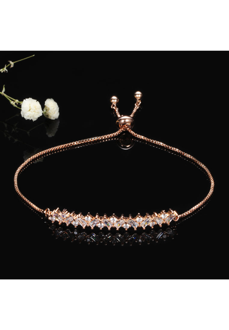 Fashion Temperament Plated Gold Geometric Cubic Zirconia Adjustable Bracelet - Luxurious Look