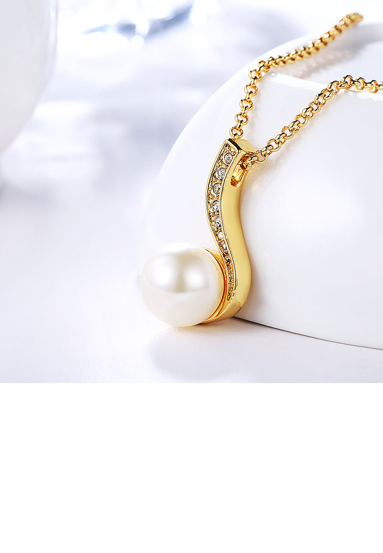 Elegant and Fashion Plated Gold Pearl Pendant with Austrian Element Crystal and Necklace - Luxurious Look