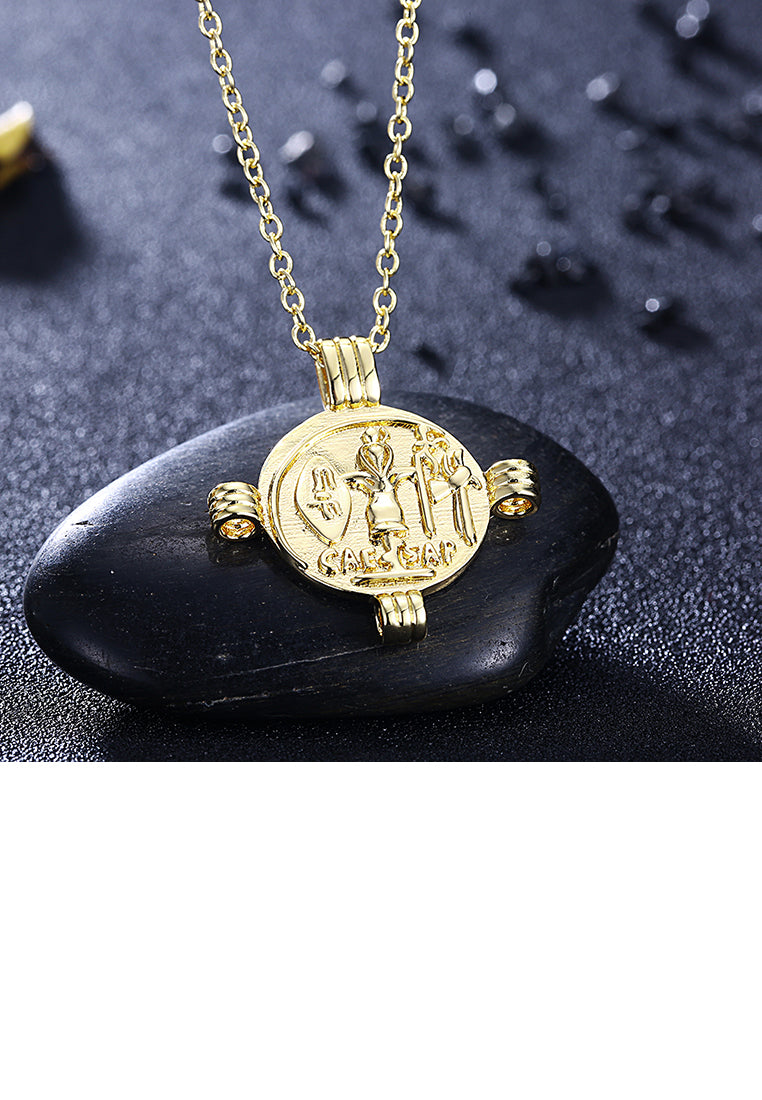 Fashion Elegant Plated Gold Cross Round Pendant with Necklace