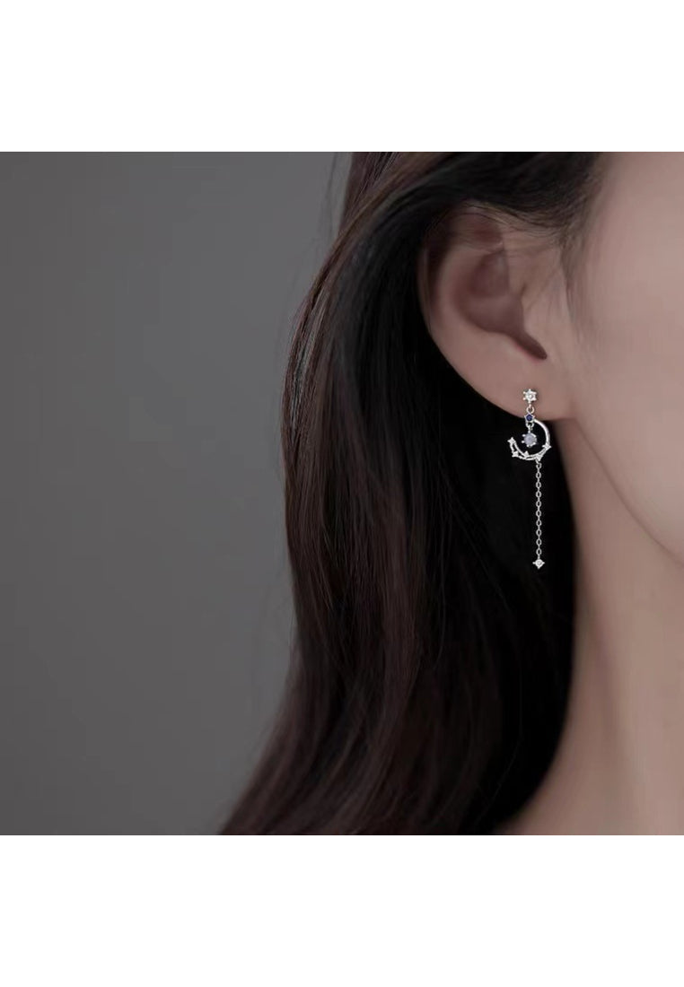 925 Sterling Silver Fashion Temperament Elk Asymmetric Tassel Earrings with Cubic Zirconia - Luxurious Look