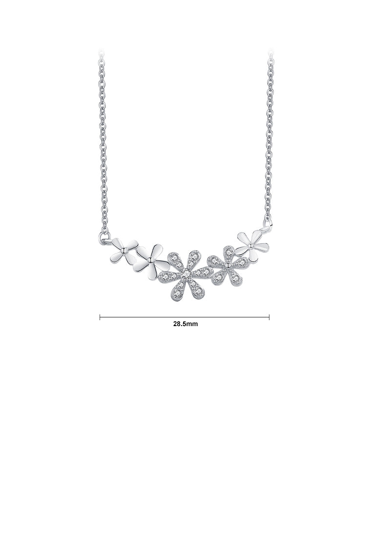 925 Sterling Silver Fashion and Elegant Flower Pendant with Cubic Zirconia and Necklace - Luxurious Look