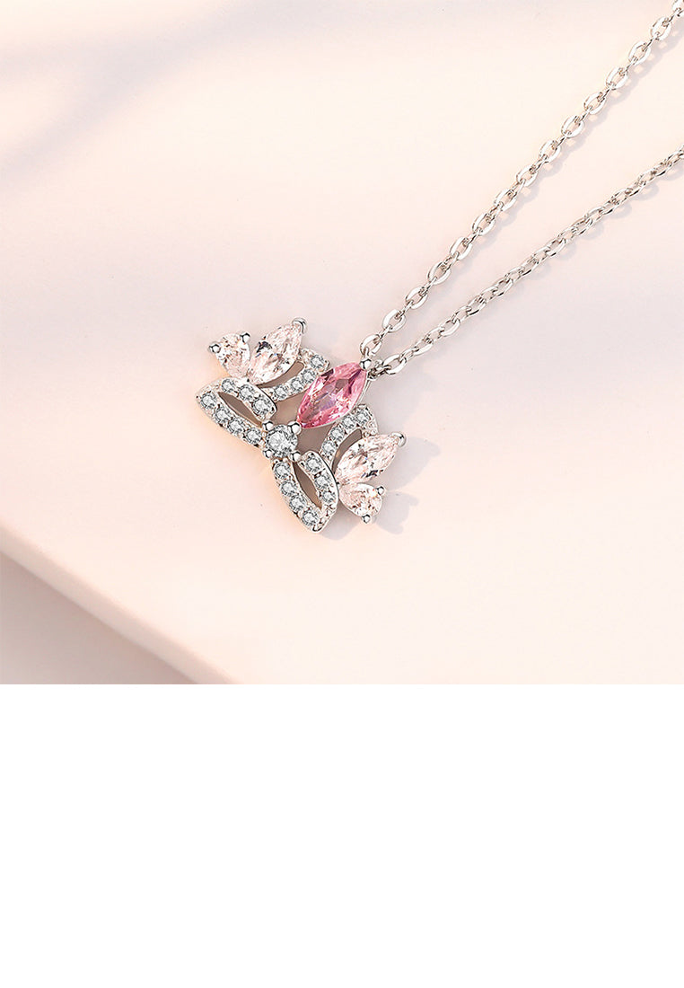 925 Sterling Silver Fashion and Elegant Crown Pendant with Cubic Zirconia and Necklace - Luxurious Look