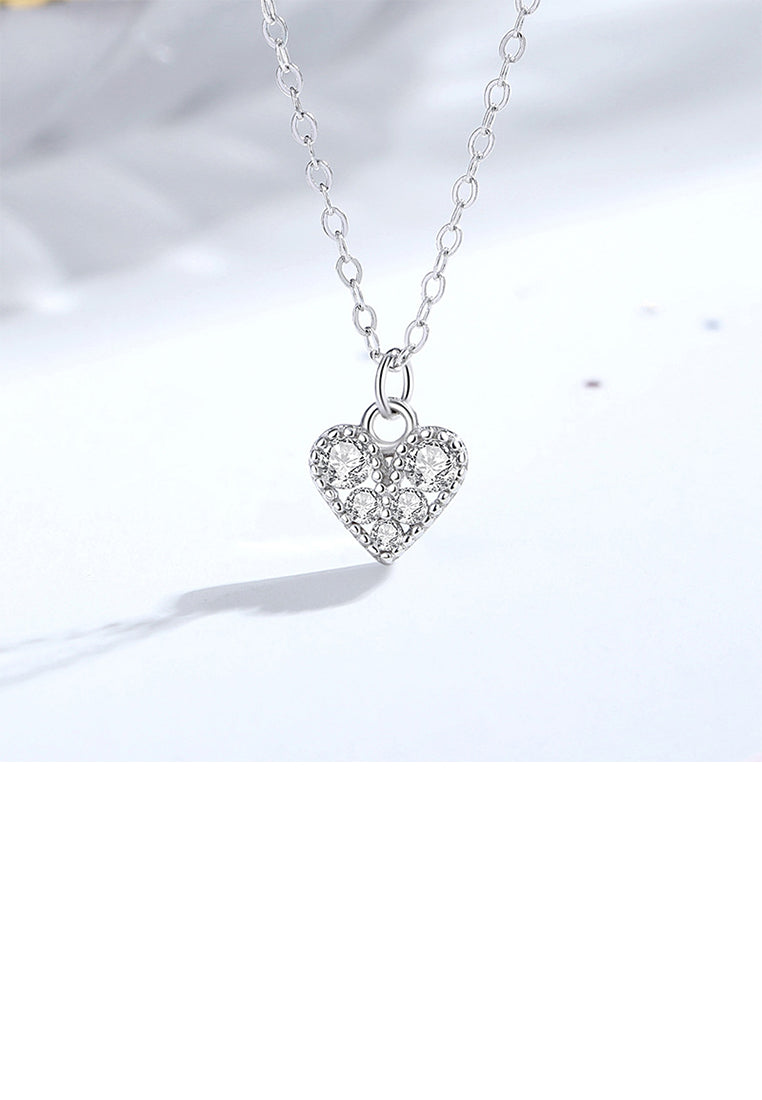 925 Sterling Silver Simple and Sweet Heart-shaped Pendant with White Cubic Zirconia and Necklace - Luxurious Look