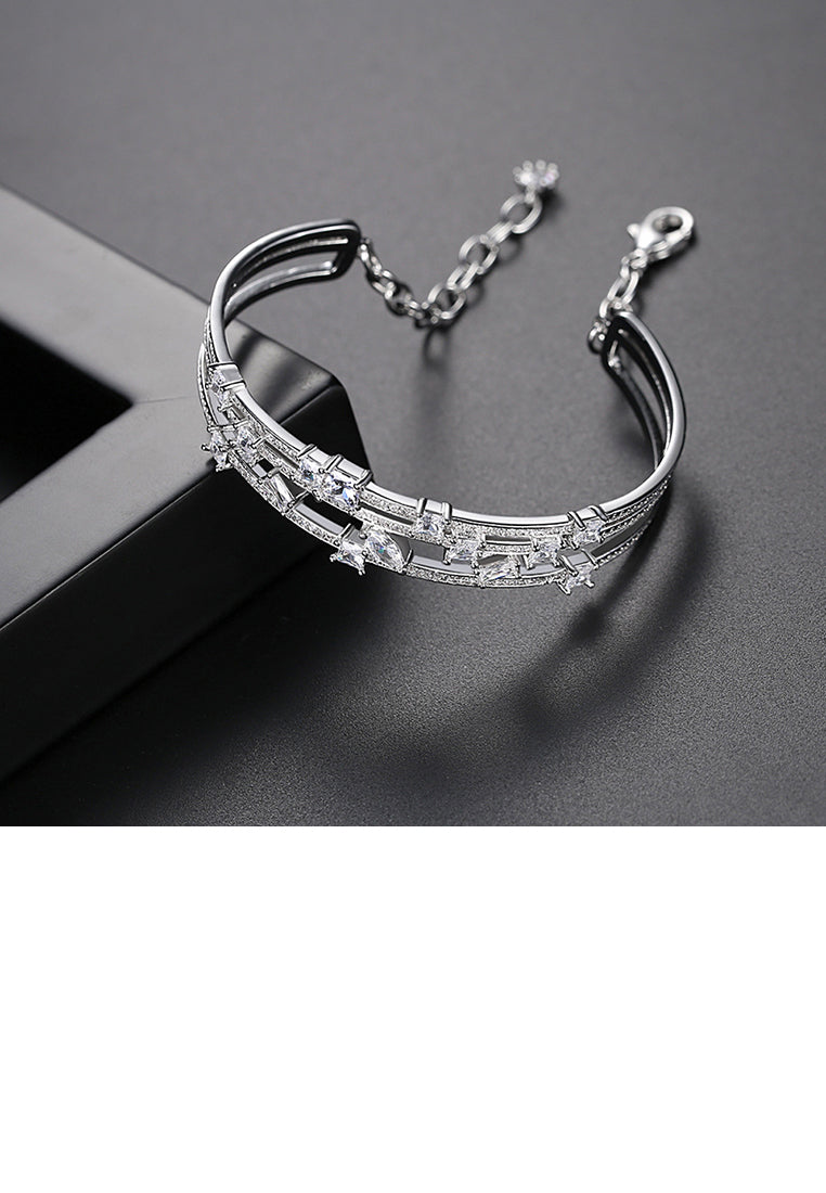 Fashion Temperament Geometric Multilayer Cubic Zirconia Bracelet - Luxurious Look