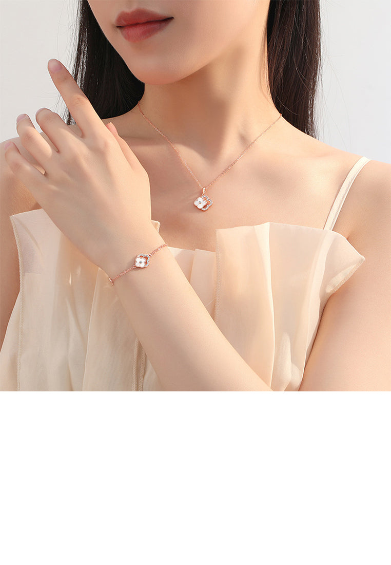 925 Sterling Silver Plated Rose Gold Fashion Simple Four-leafed Clover Bracelet with Cubic Zirconia - Luxurious Look