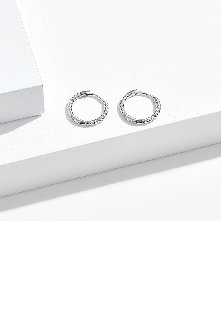 925 Sterling Silver Simple Fashion Geometric Hemp Rope Circle Stud Earrings