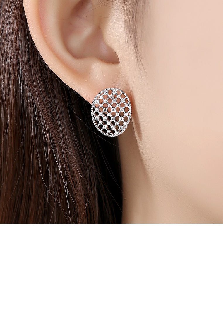 Simple Temperament Geometric Hollow Oval Stud Earrings with Cubic Zirconia - Luxurious Look