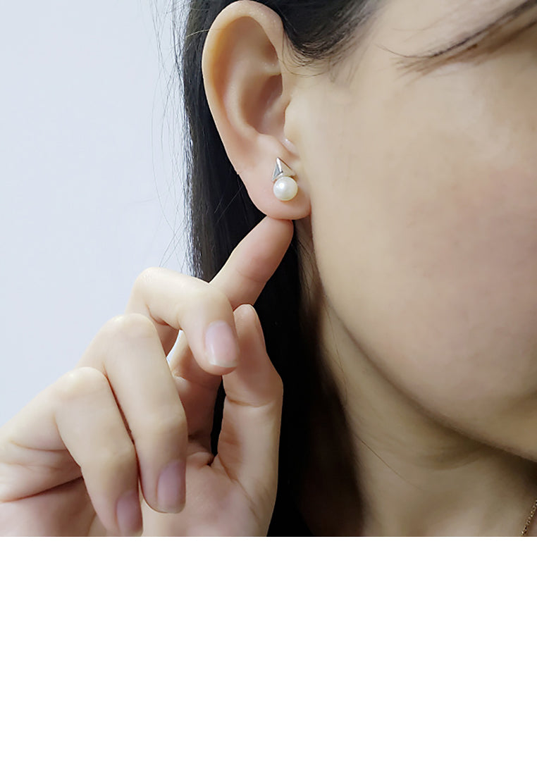 925 Sterling Silver Fashion Simple Geometric Triangle Freshwater Pearl Stud Earrings - Luxurious Look