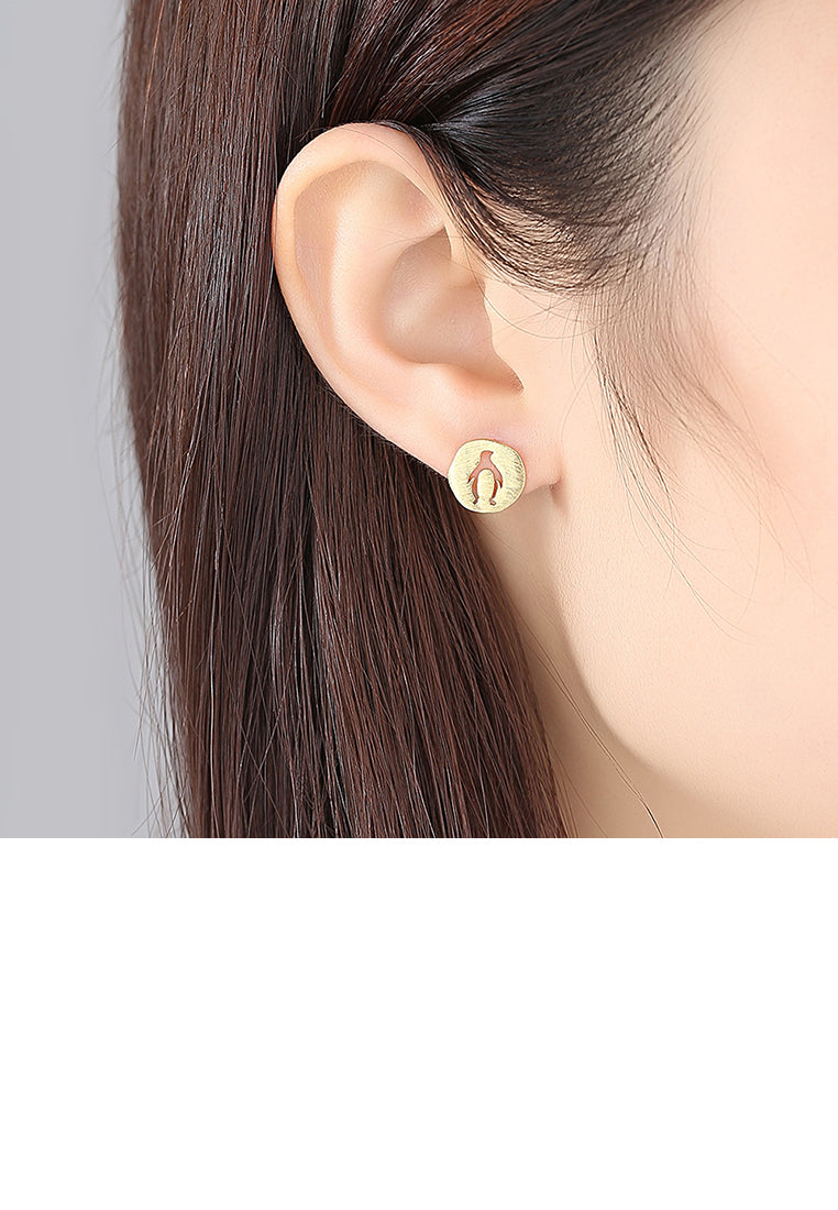 925 Sterling Silver Plated Gold Simple Cute Penguin Geometric Round Stud Earrings