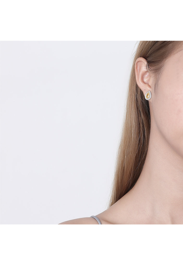 Round Crystal Stud Earrings