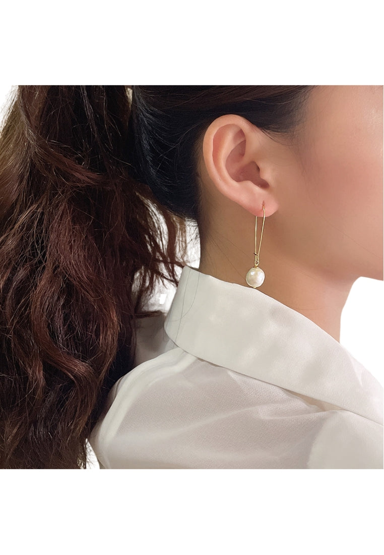 S925 Silver Baroque Stud Earrings with Geometric Design and Freshwater Pearls for Women