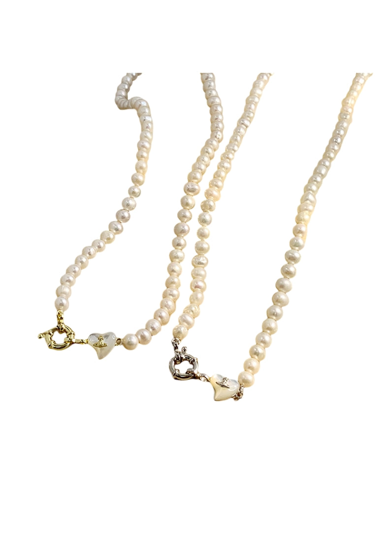 Queen's Love Shell Pearl Chain