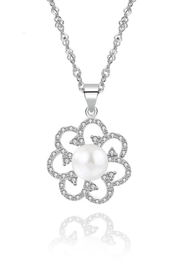 Freshwater Pearl Flower with Ajaibi Necklace