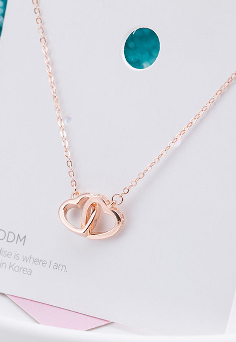 Simple Heart -Type Imitation Diamond Pendant Necklace