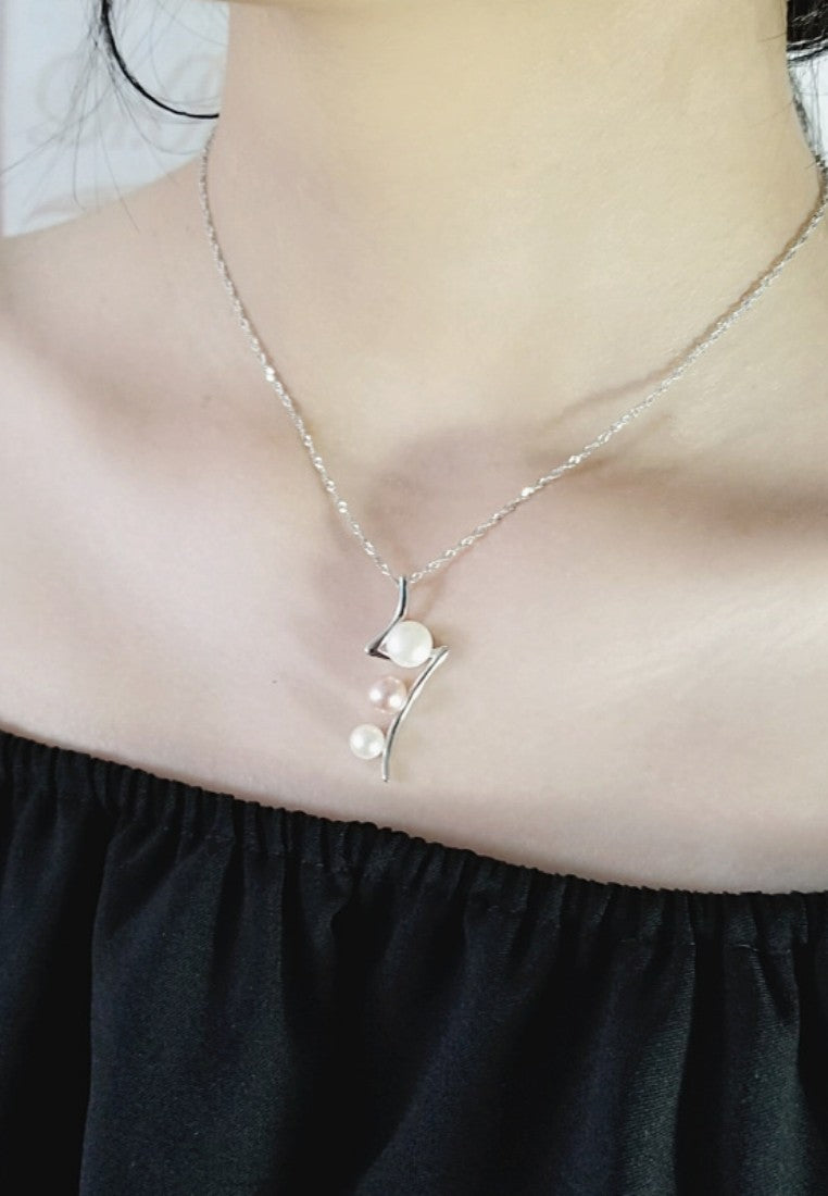 Mie Tamsui Pearl Necklace
