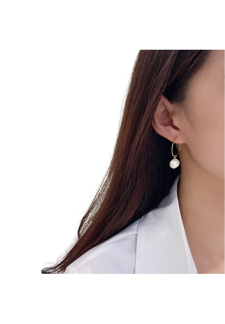 Stylish Circle S925 Silver Baroque Pearl Geometric Hoop Earrings for Women