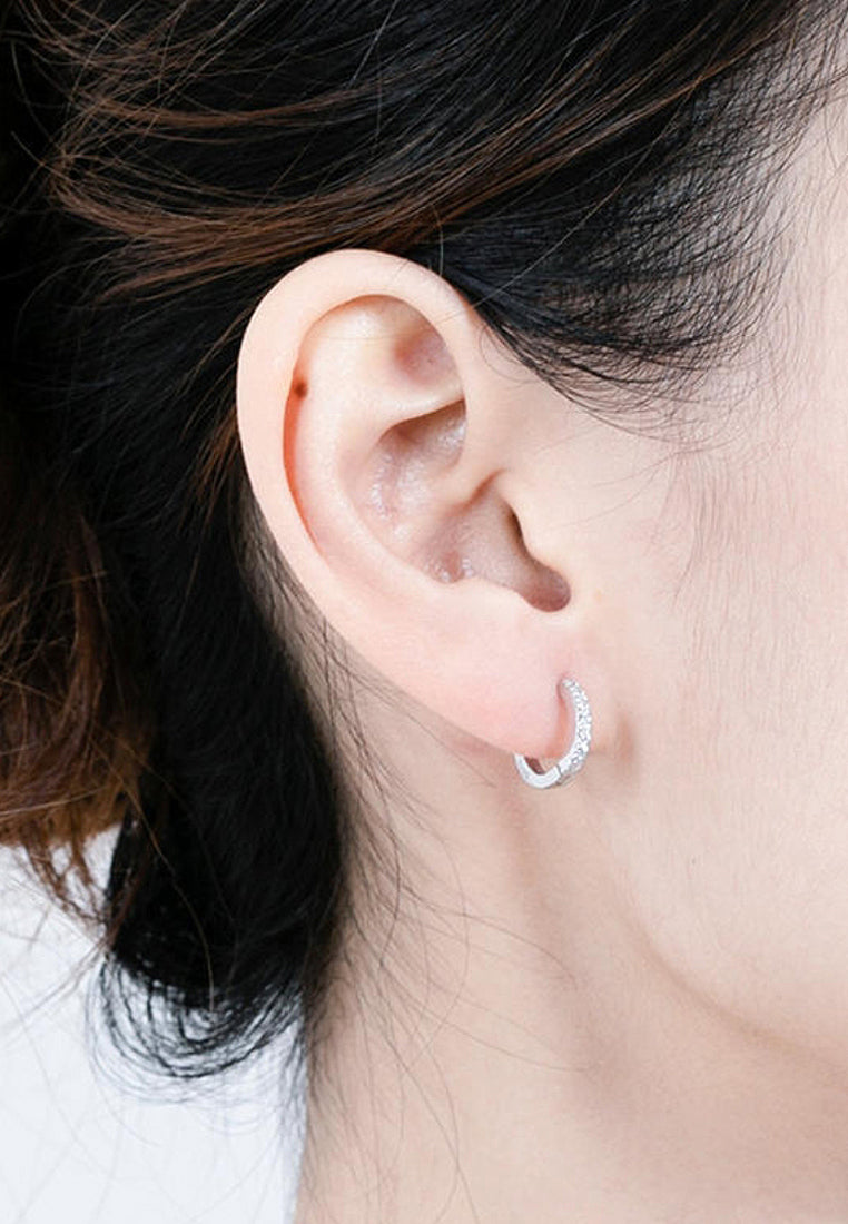 Simple rhinestone earrings