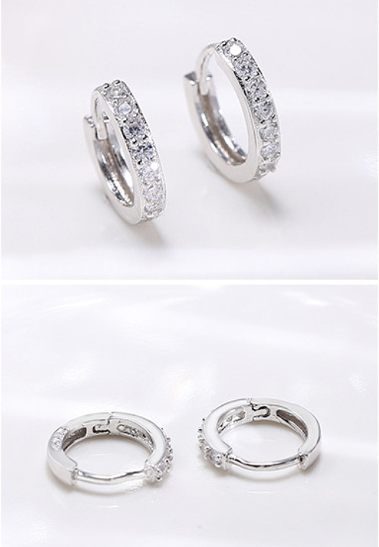 Simple rhinestone earrings